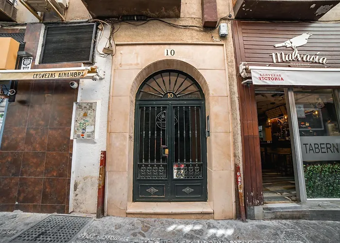La Tana Centro 2 *
